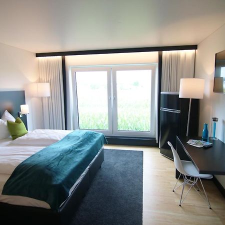Me Hotel By Wmm Hotels Meitingen Exterior foto