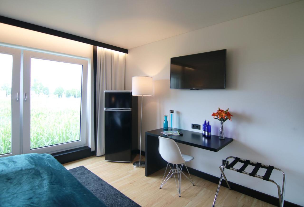 Me Hotel By Wmm Hotels Meitingen Exterior foto